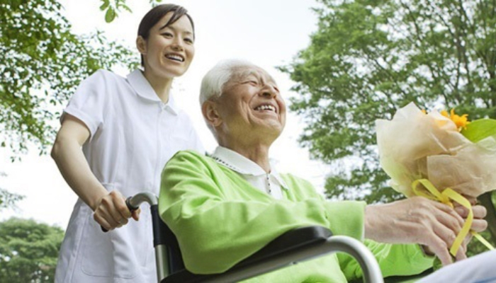 Top 7 dịch vụ chăm sóc người già chất lượng và tận tâm nhất