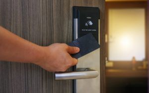 Thẻ từ dùng cho khách sạn là gì?